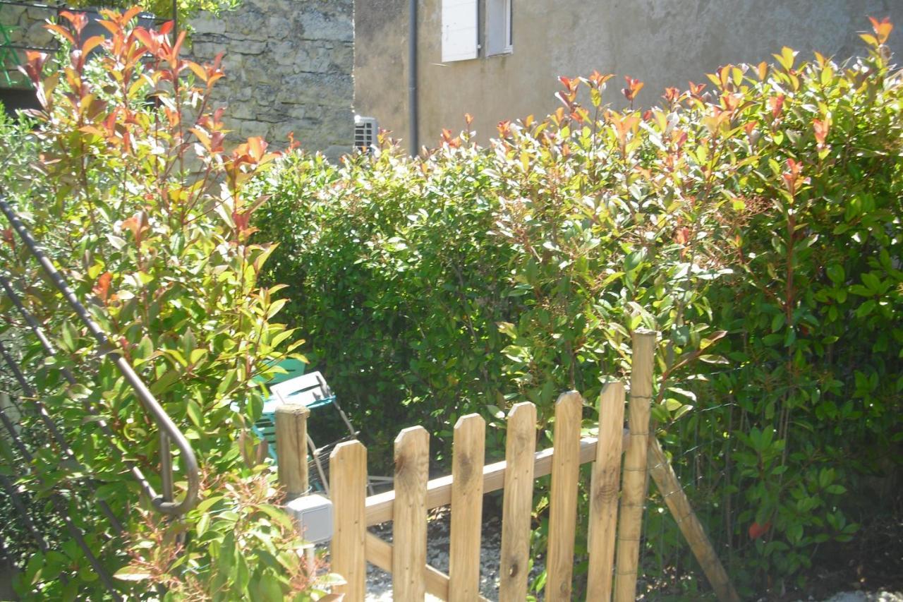 Lou Mas Li Pitchoun "L'Olivade" Apartamento Gordes Exterior foto