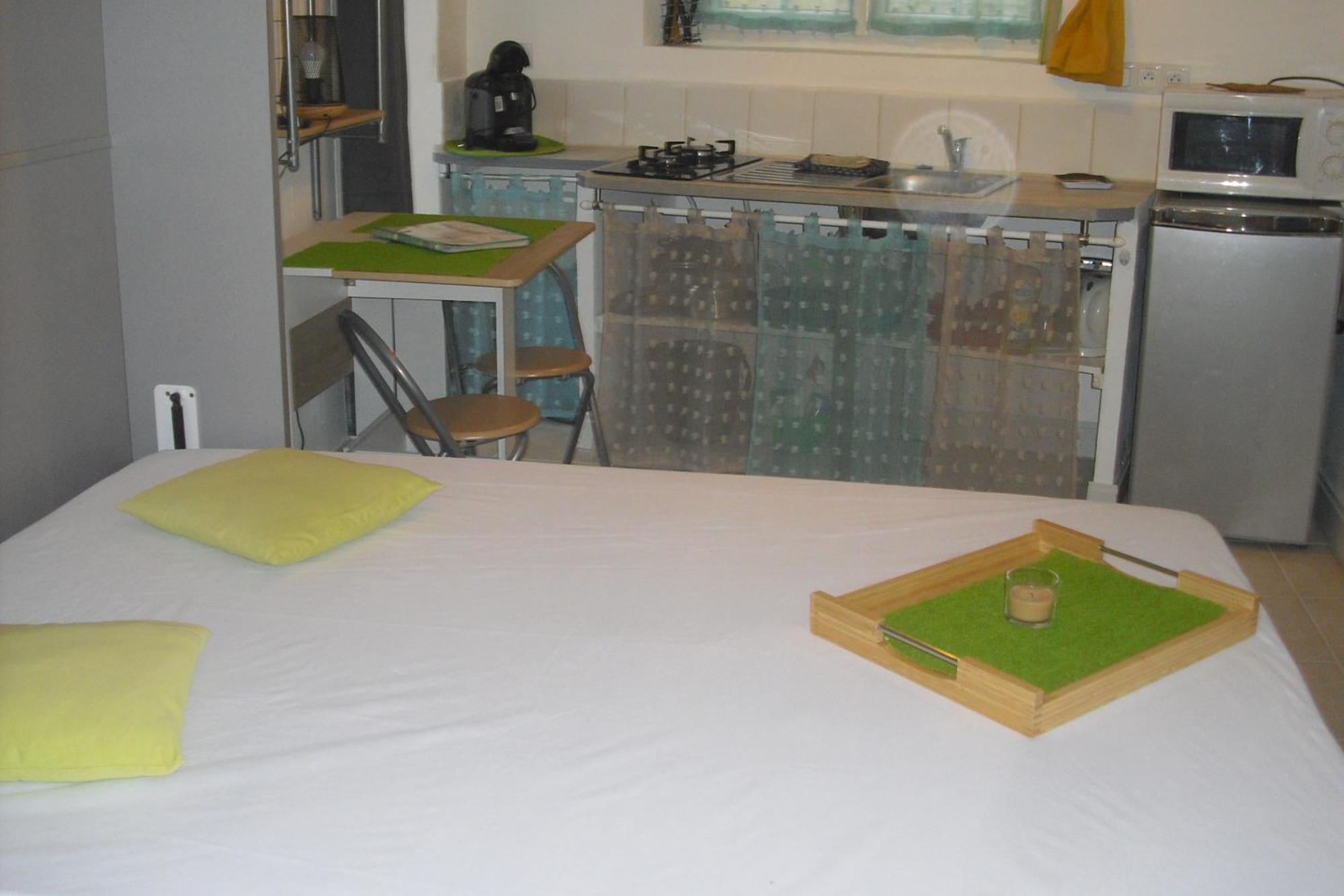 Lou Mas Li Pitchoun "L'Olivade" Apartamento Gordes Exterior foto